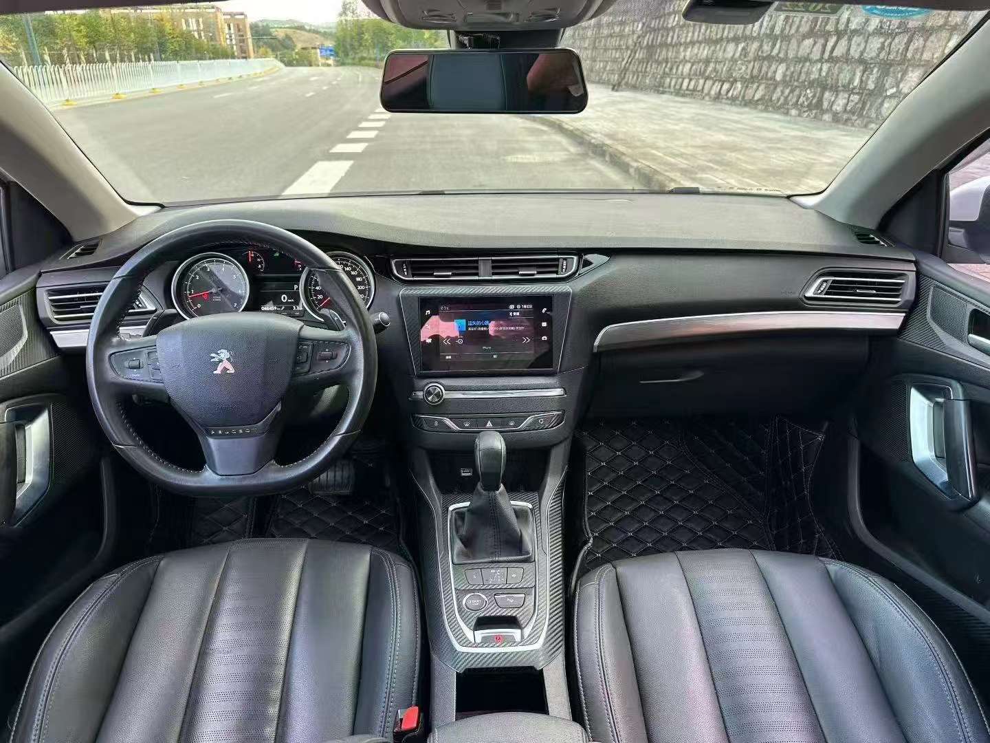 Peugeot 408 1.6T Automatic Luxury Edition 8