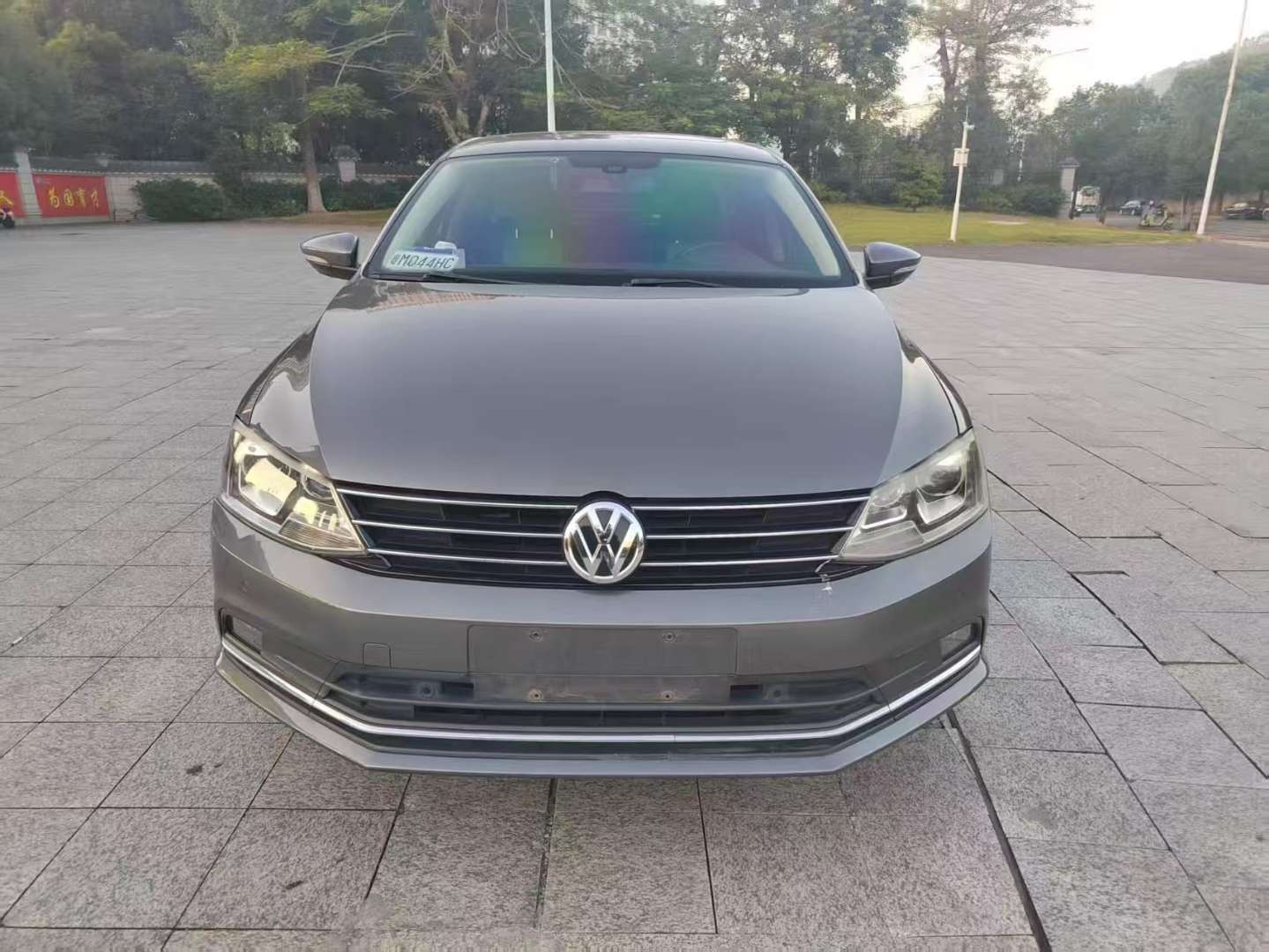 Volkswagen Sagitar 1.4T Automatic Luxury