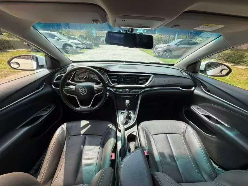 Buick Excelle 1.3T 18T Connected Elite 6