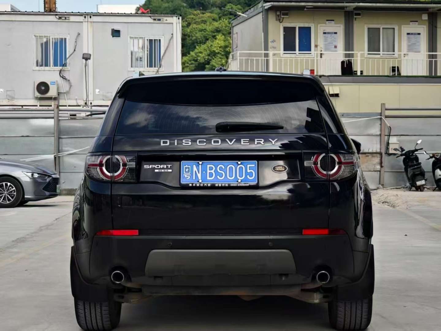 Land Rover Discovery Sport SE 2.0T 3