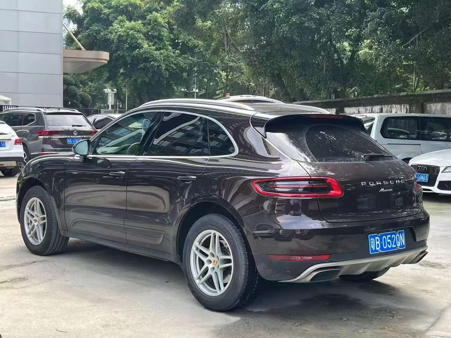 Porsche Macan 2017 2.0T Automatic Sunroof 4