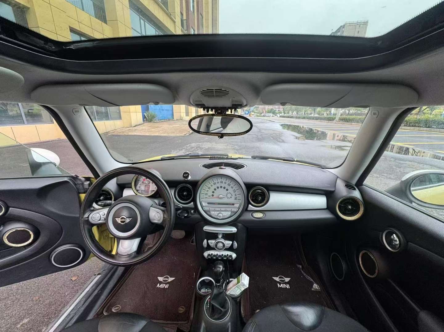 BMW MINI 7