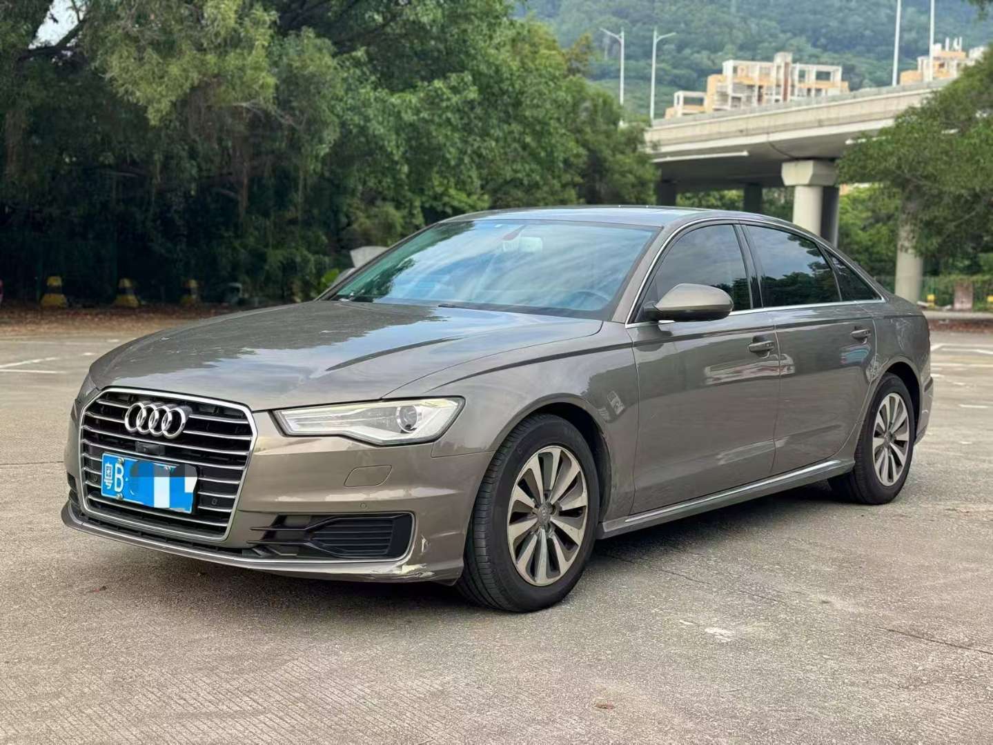 Audi A6L 2.5 Automatic Sunroof Comfort Edition