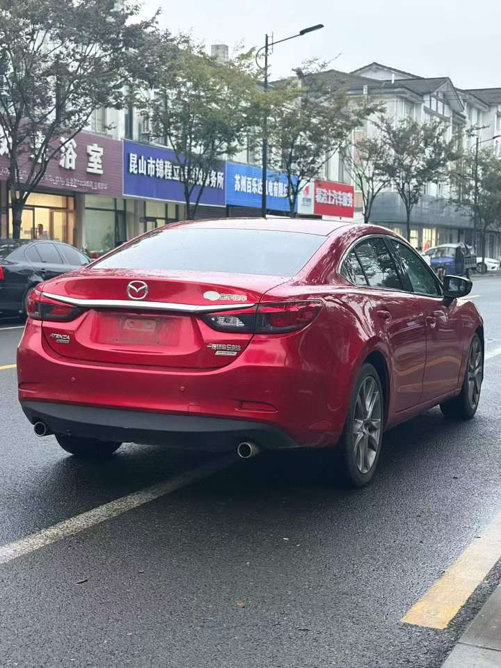 Mazda Atenza 2.5L Top Trim 9
