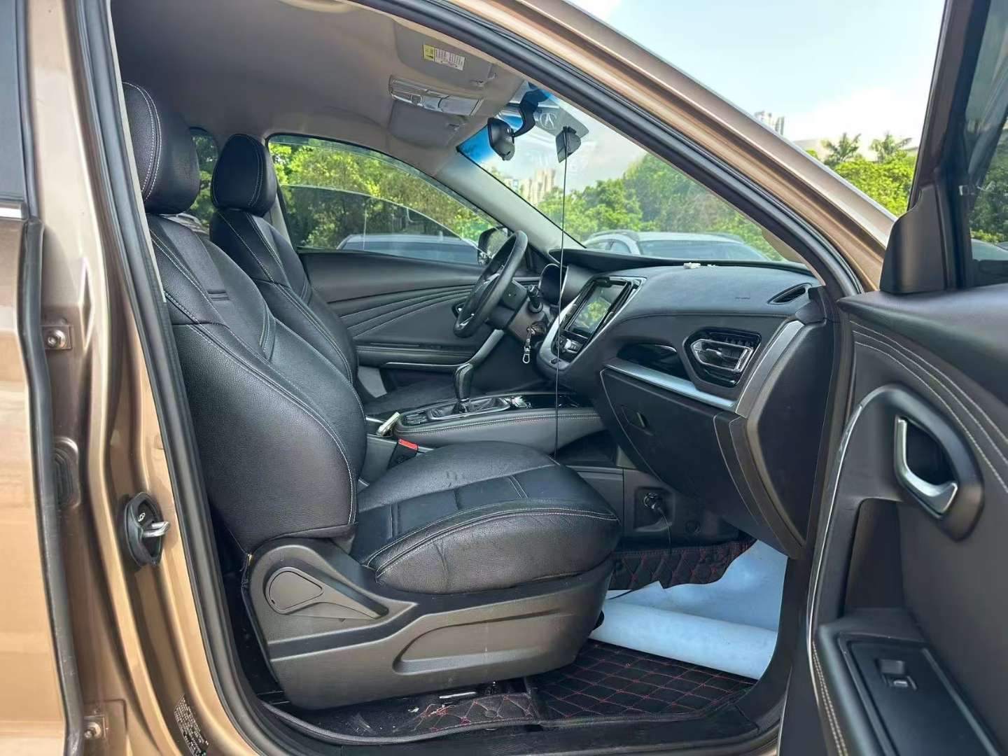 Jetour X70 1.5T Manual Comfort Edition 7