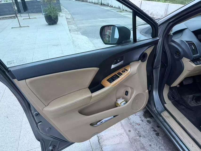 Honda Odyssey 2010 2.4L Automatic Sunroof 8