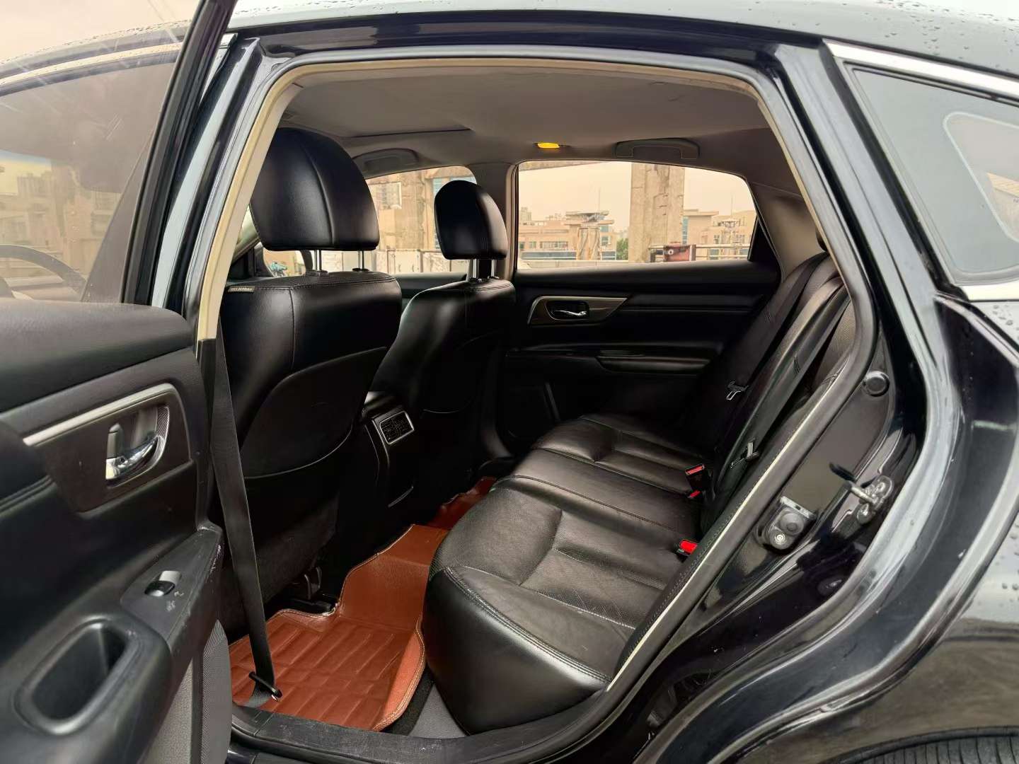 Nissan Teana 2015 2.0L Automatic 5