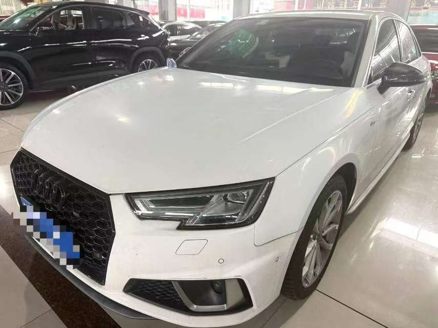 Audi A4L 2.0T Fashion Edition