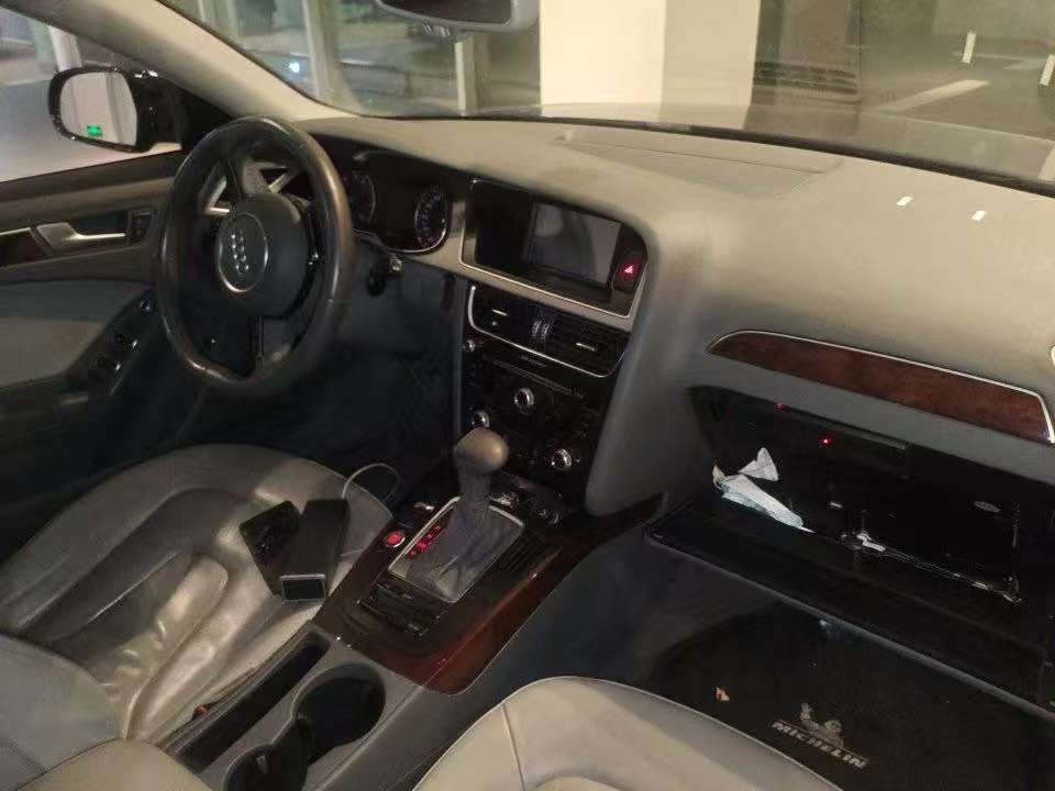 Audi A4L 2016 High Trim 2.0T S line Classic Comfort 5