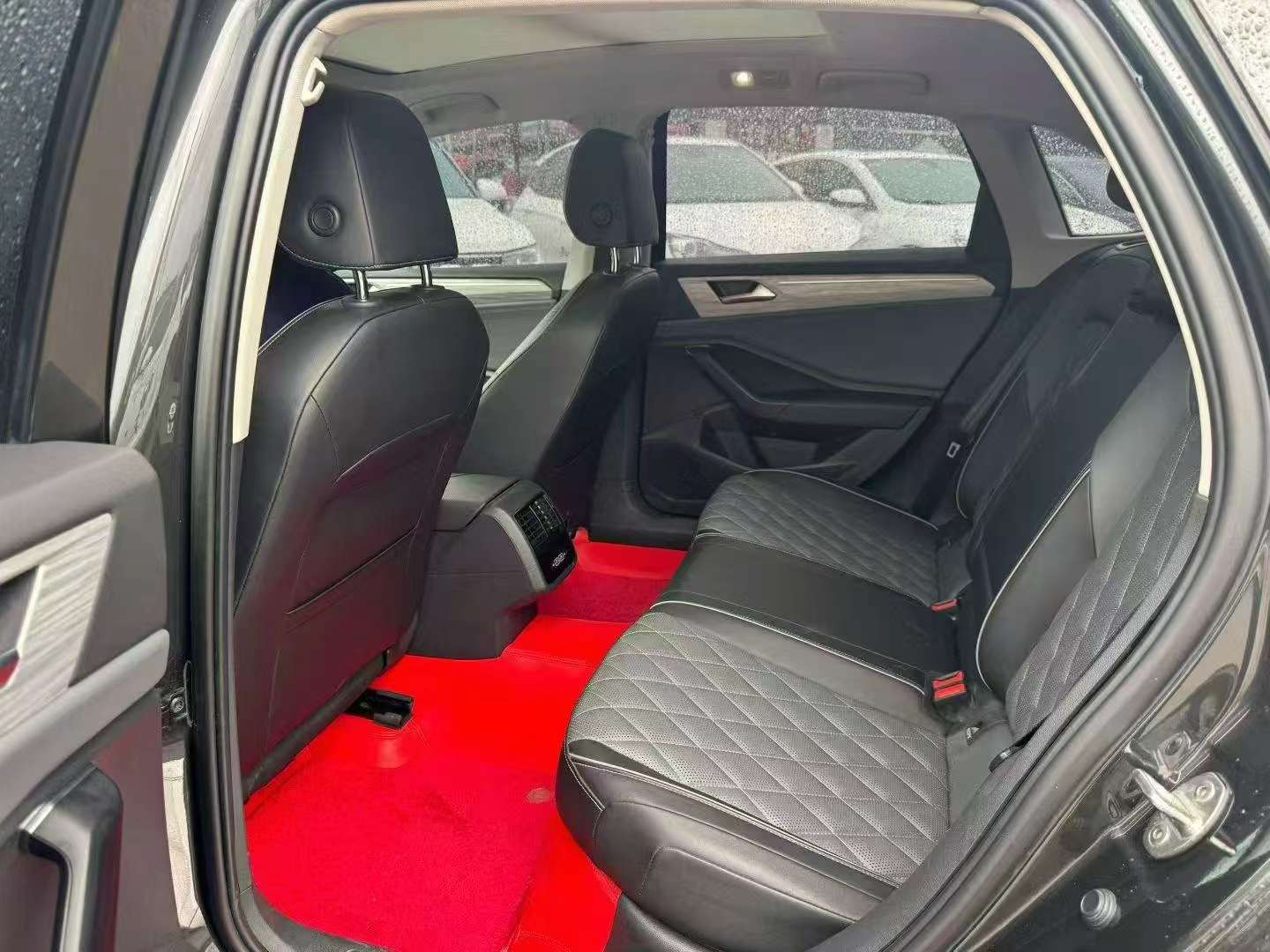 Volkswagen Sagitar 1.5T Pro 6