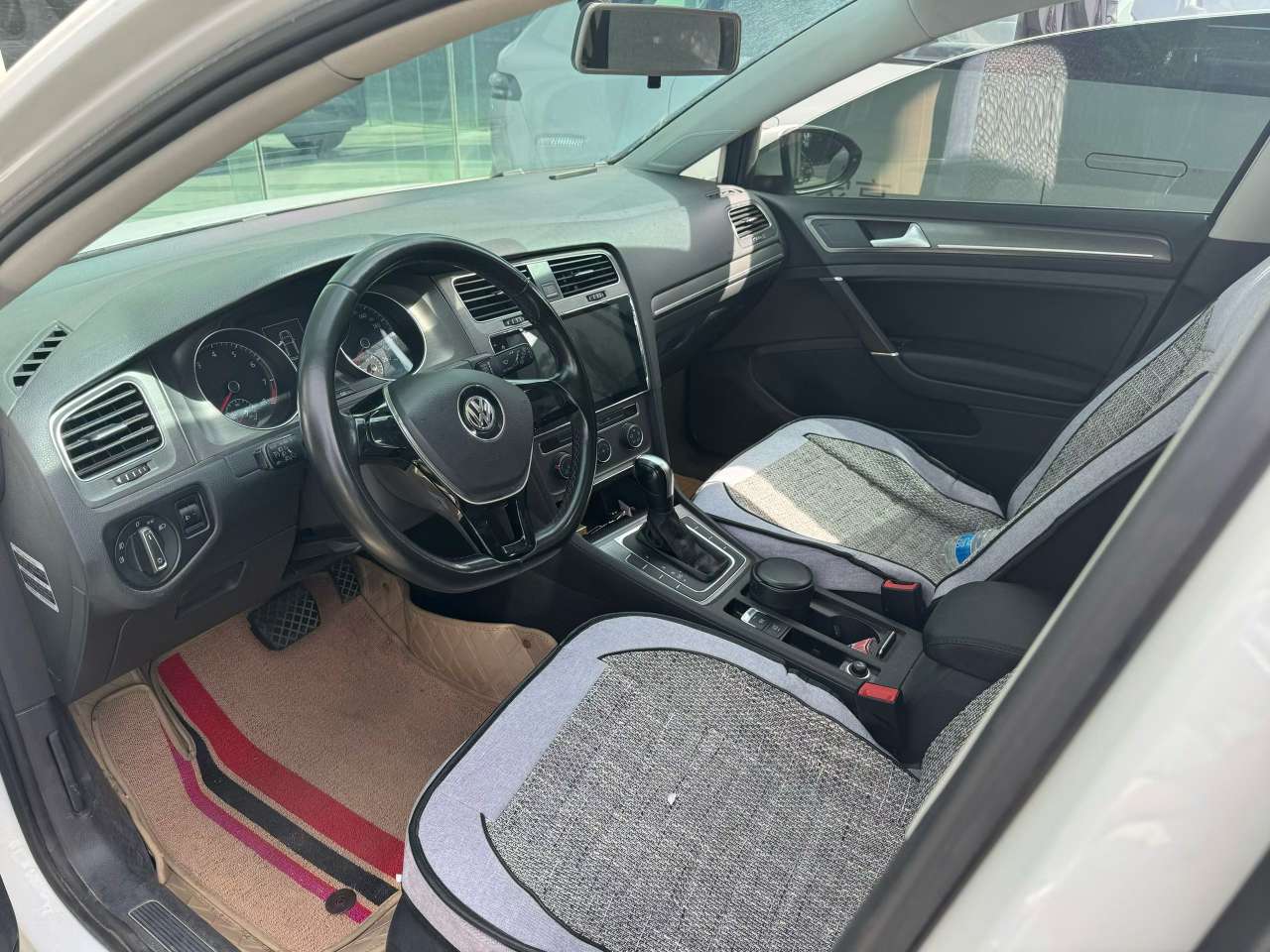 Volkswagen Golf 8