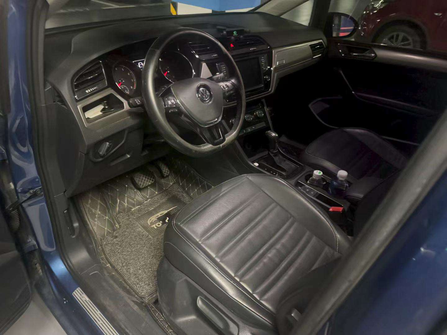 Volkswagen Touran 1.4T Comfort Edition 7-Seater 3