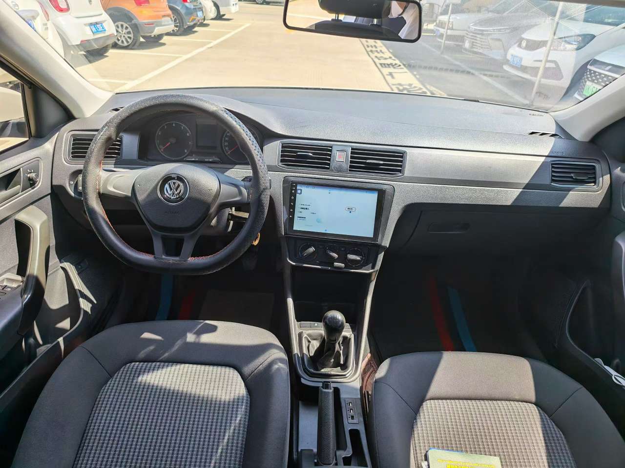Volkswagen Santana 6