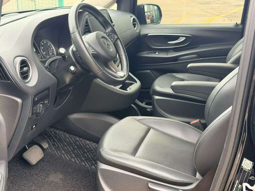 Mercedes-Benz Vito 2019 2.0T 7-Seater Business Edition 3