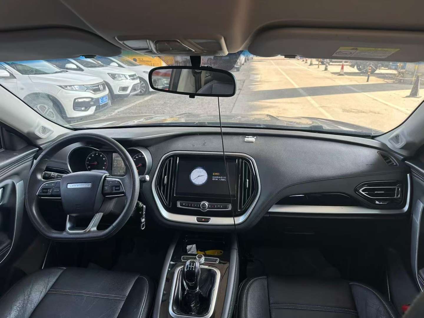Jetour X70 1.5T Manual Comfort Edition 5