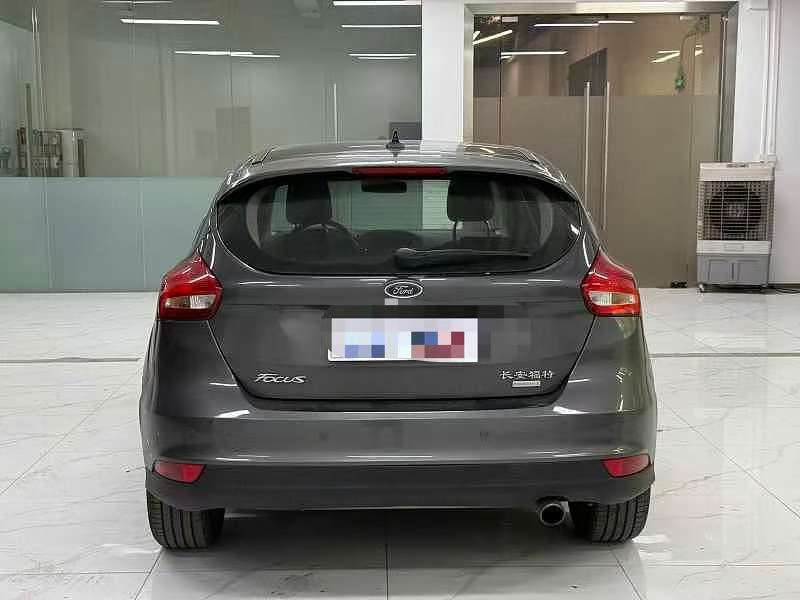 Ford Focus 2017 Hatchback 1.5T EcoBoost 180 Automatic Elite 3