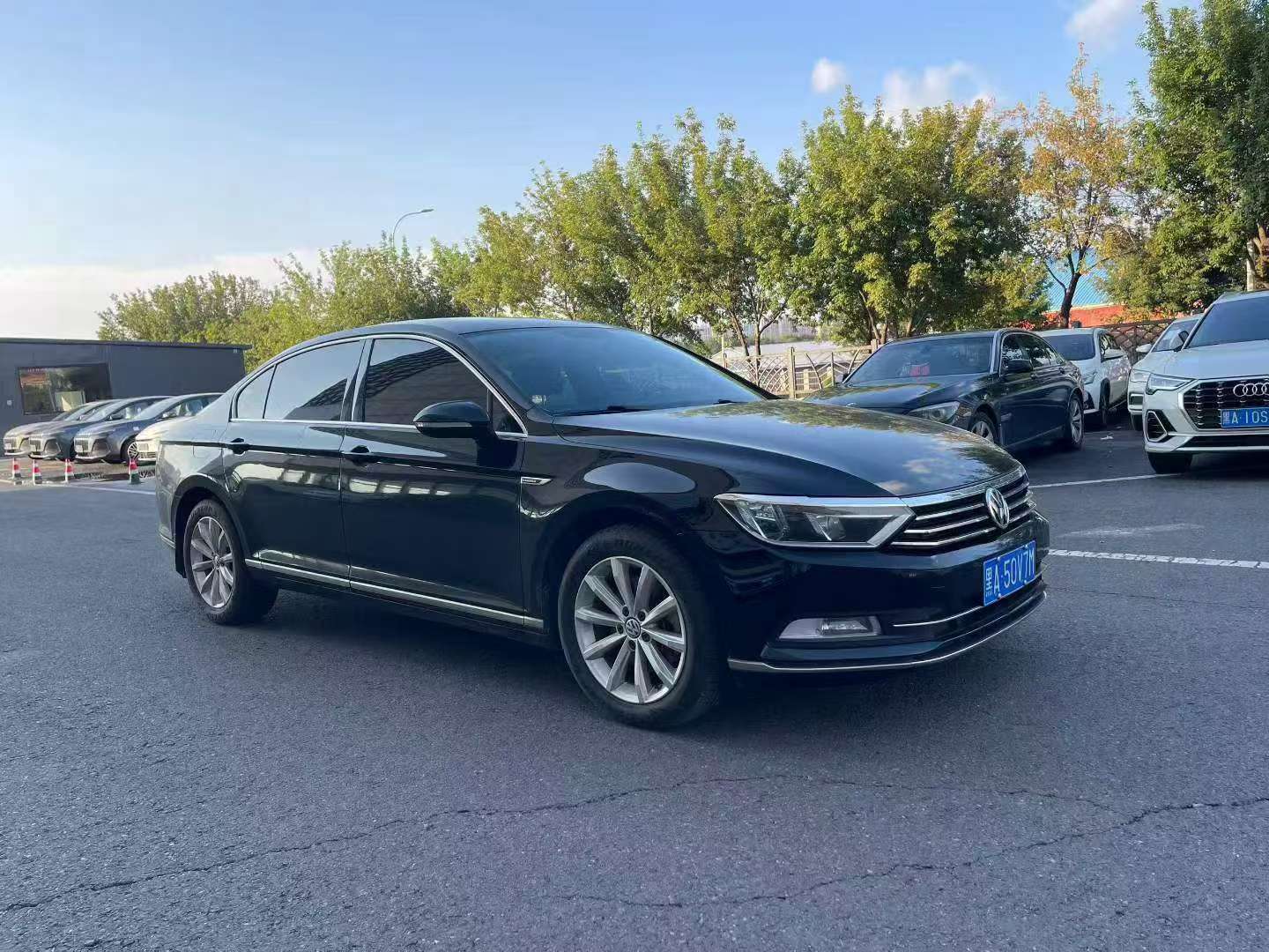 Volkswagen Magotan 2017 1.8T Automatic 3