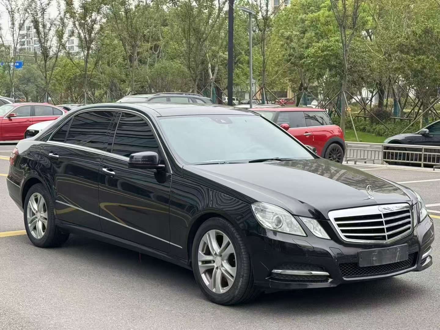 Mercedes-Benz E-Class 2012 E300 Automatic 3.0