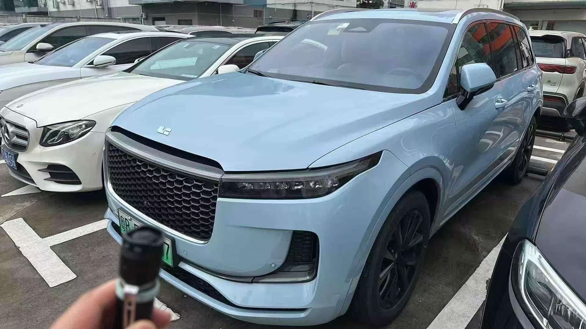 Li Auto Li ONE 2021 Range-extended Electric 6-Seater
