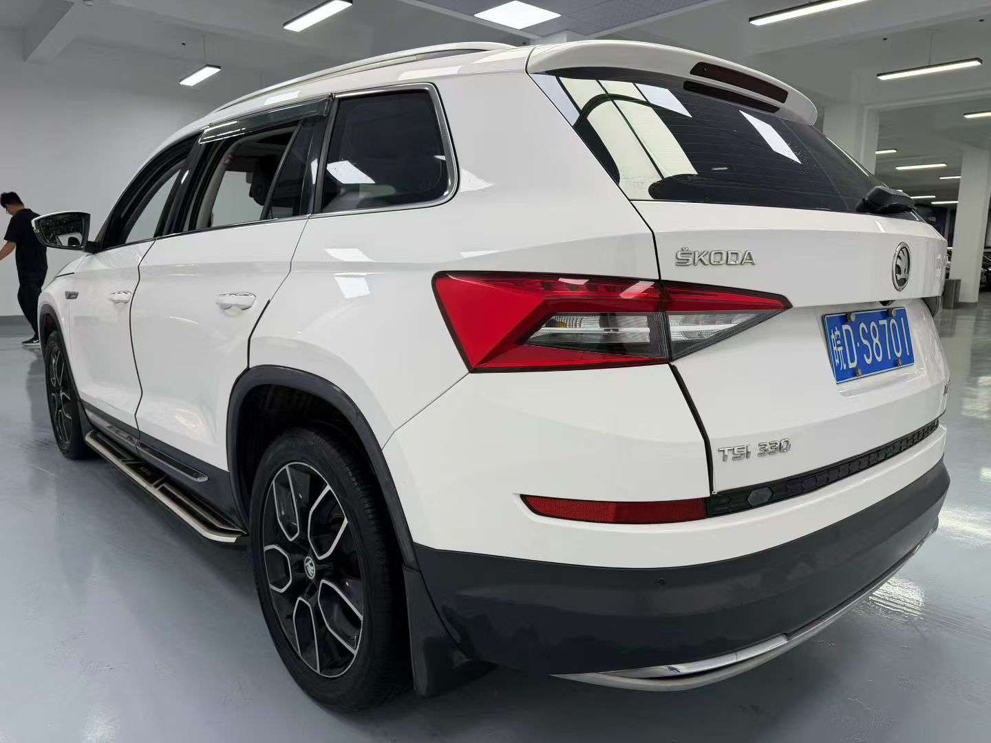 Skoda Kodiaq 330 FWD 7-seat Luxury 7