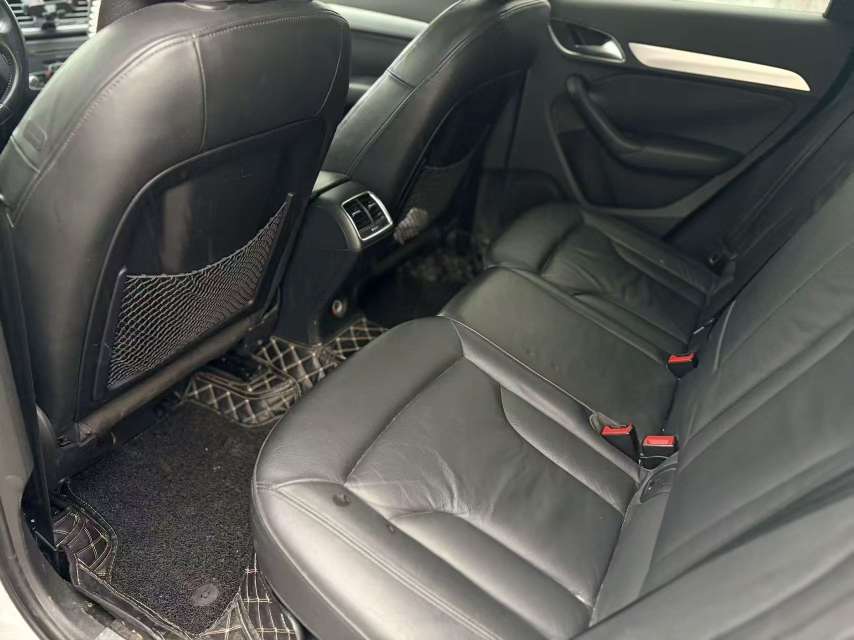 Audi Q3 2015 6