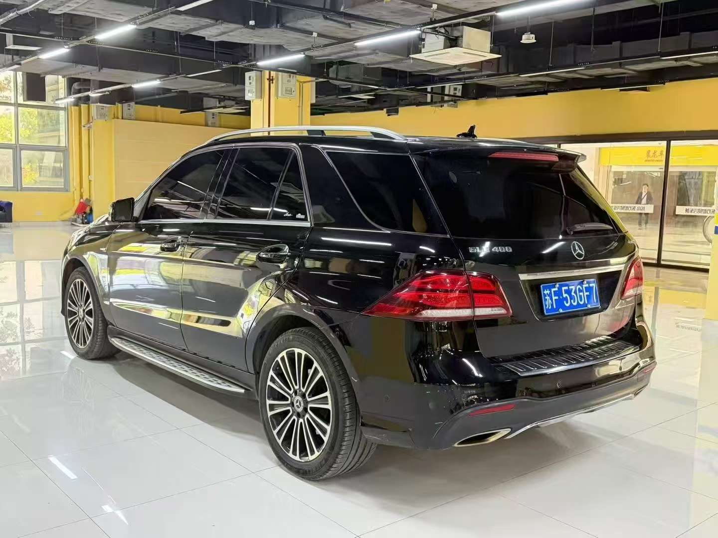 Mercedes-Benz GLE GLE400 3.0T Top Spec 6