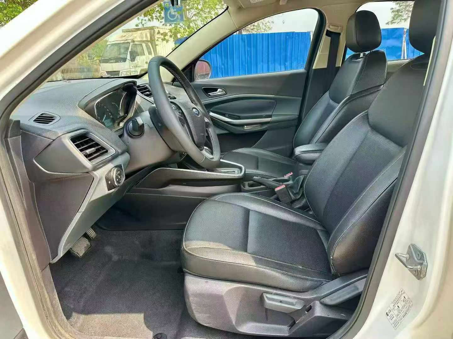 Ford Escort 2018 1.5L 5