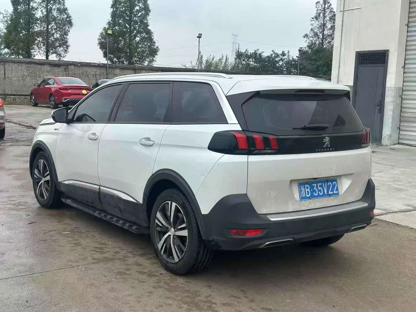 Peugeot 5008 2018 1.8L Automatic 7-Seat 5