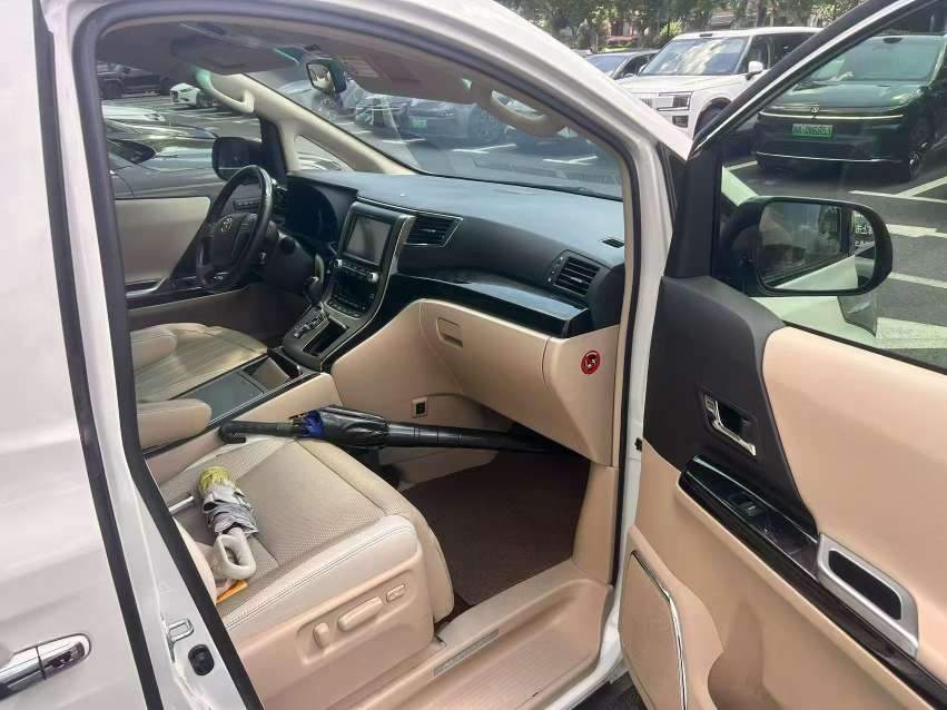 Toyota Alphard 2015 3.5L Prestige Edition 6