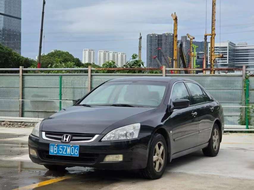 Honda Accord 2.0L Comfort Edition 2