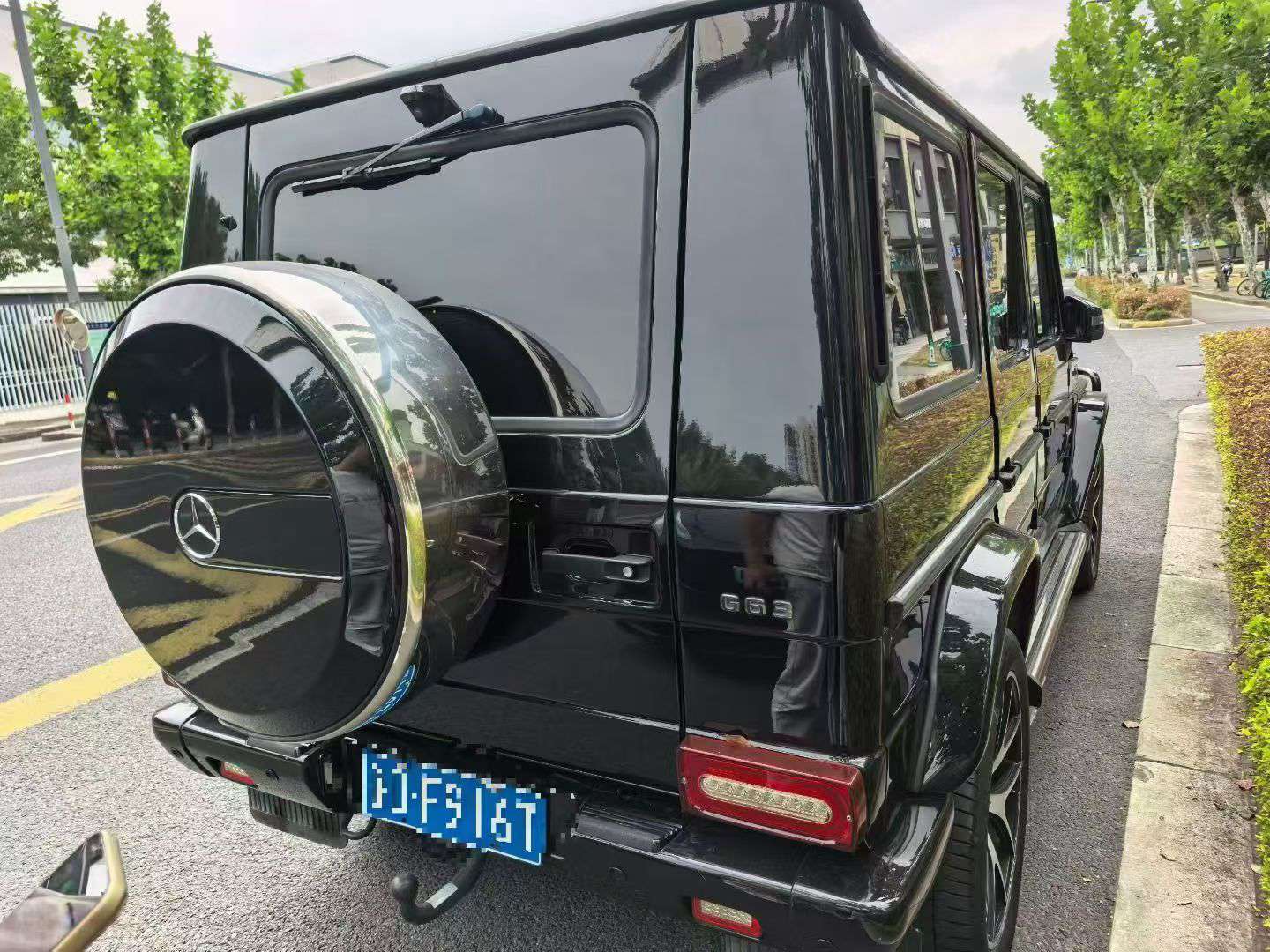 Mercedes-Benz G-Class 2017 G 500 4.0T Automatic 5