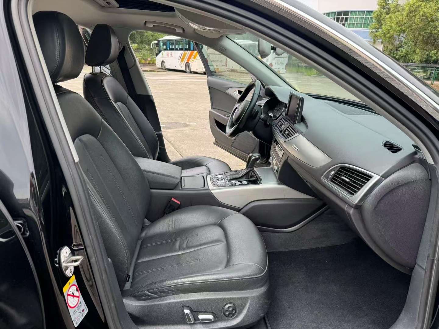 Audi A6L 3.0T Automatic Sunroof AWD Sport Edition 6
