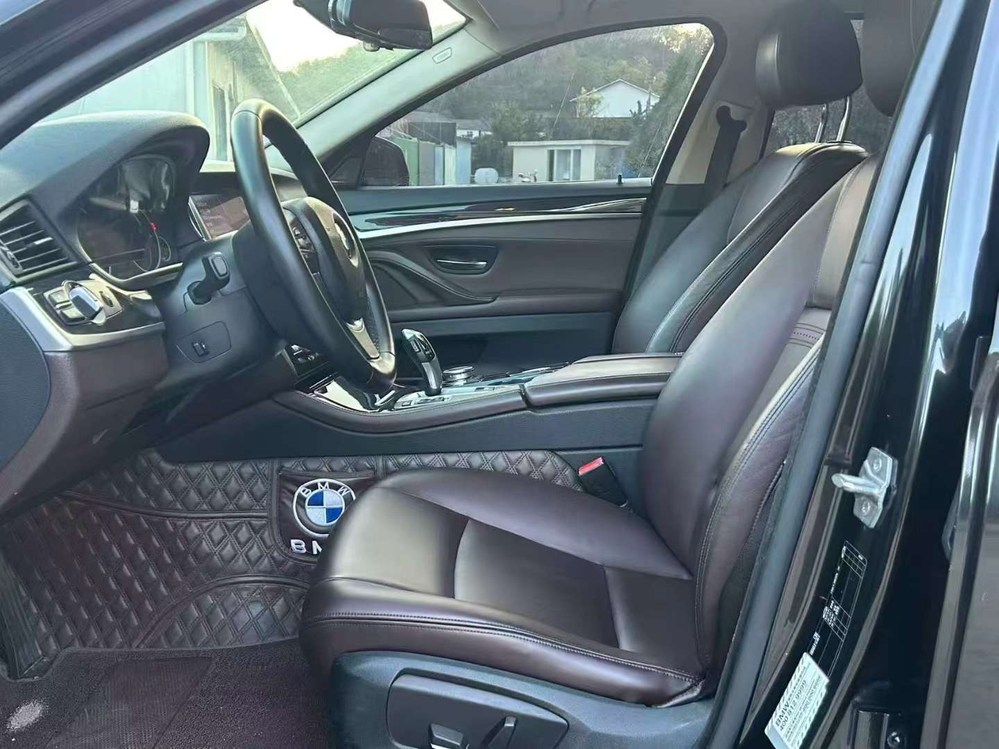 BMW 5 Series 2017 525Li Luxury 2.0T 4