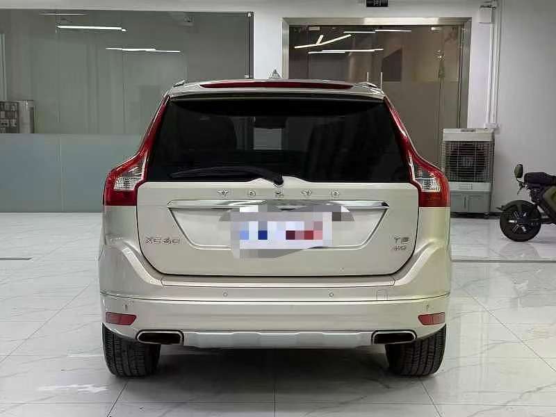 Volvo XC60 2016 2.0T T5 AWD Ultimate 4