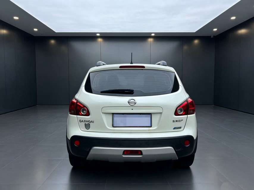 Nissan Qashqai 4