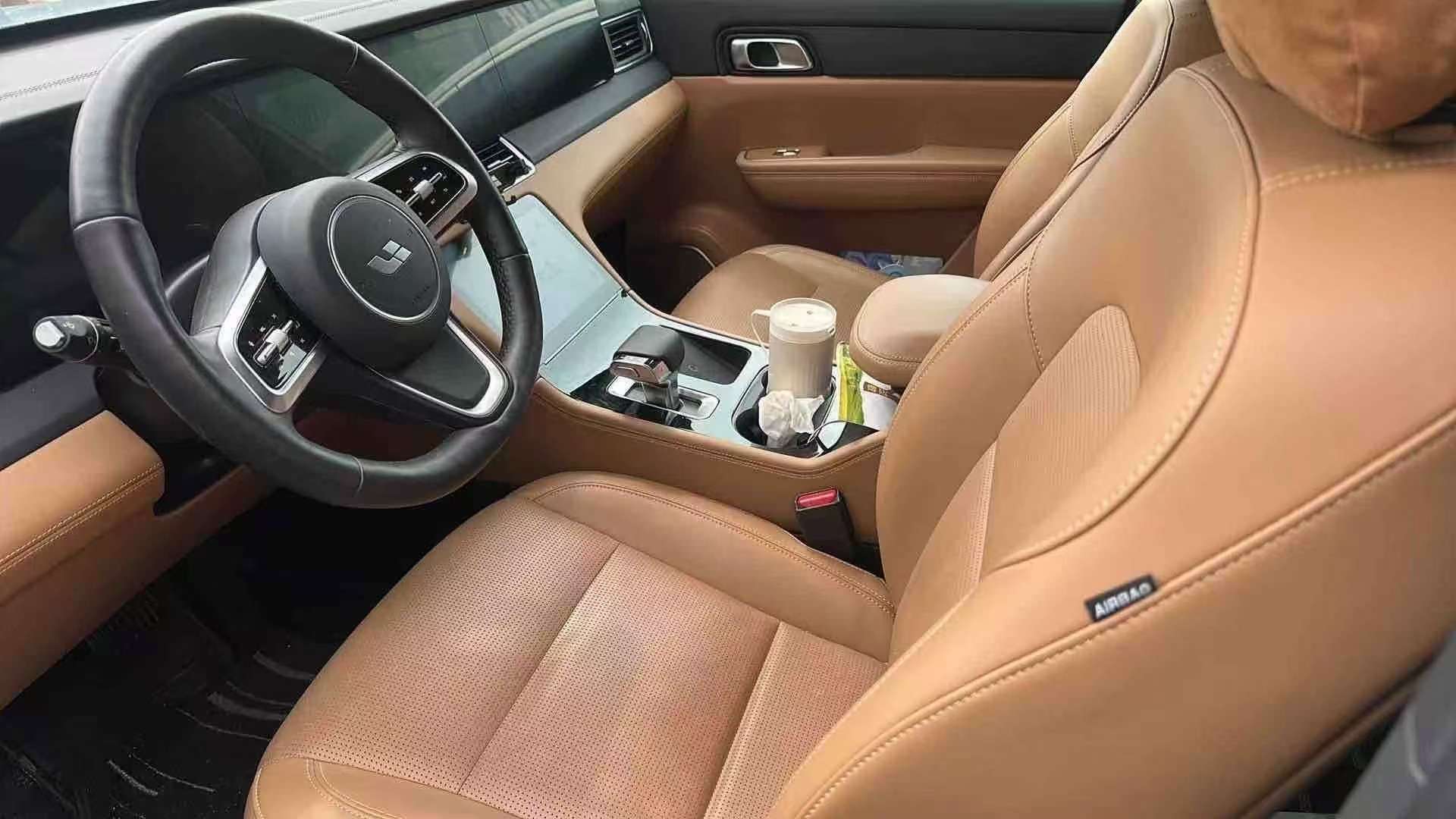 Li Auto Li ONE 2021 Range-extended Electric 6-Seater 5