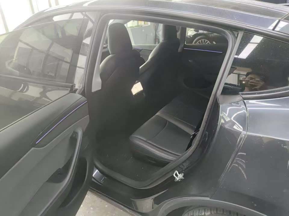 Tesla Model Y 2025 Refreshed Y 5