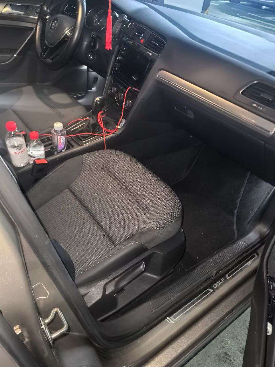 Volkswagen Golf 1.6 Comfort Edition 5