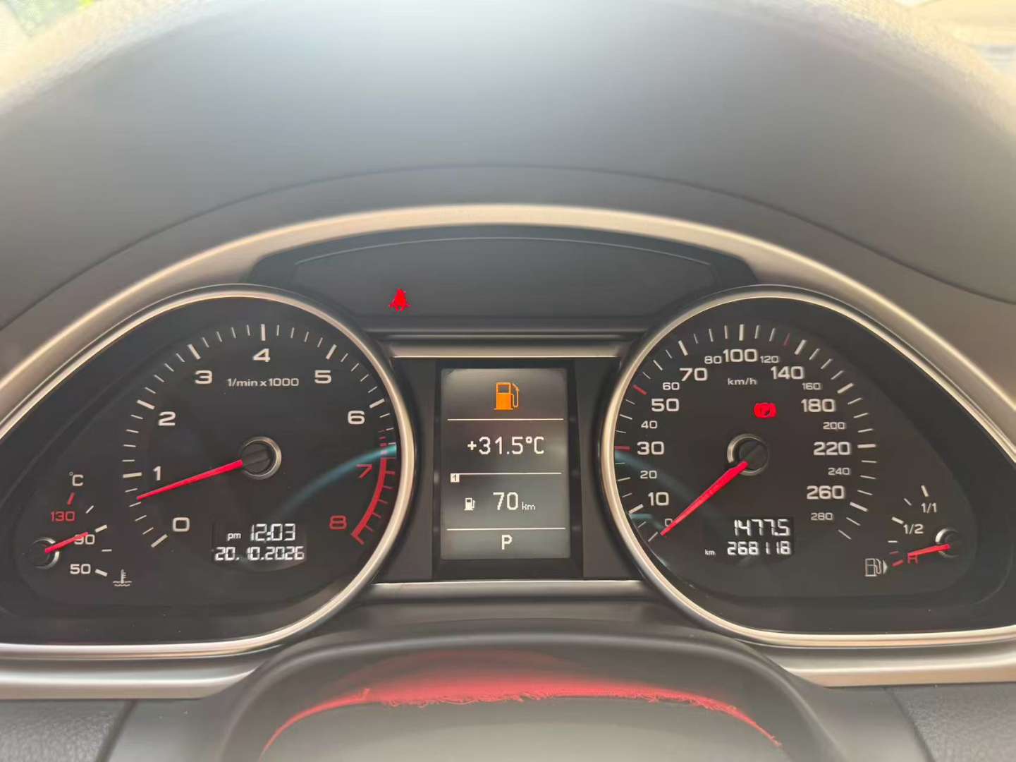 Audi Q7 2012 3.0T AWD Technology Edition 9