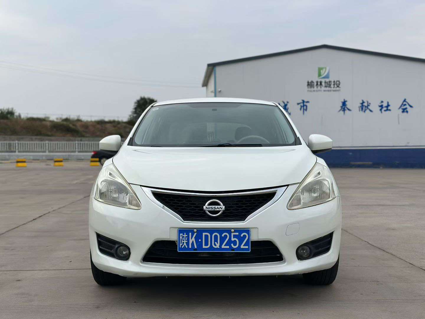 Nissan Tiida 2