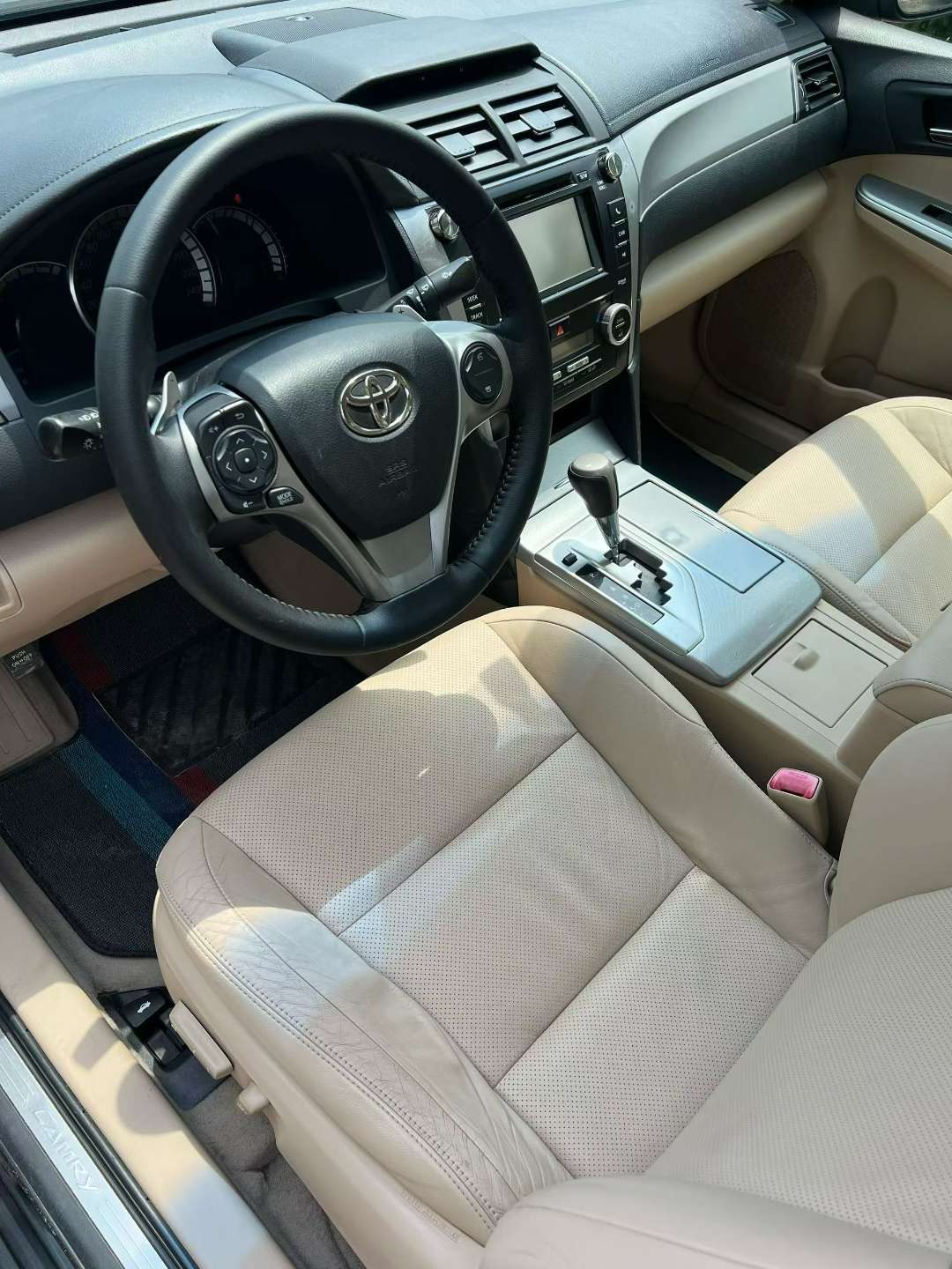 Toyota Camry 2.5 LEV 3