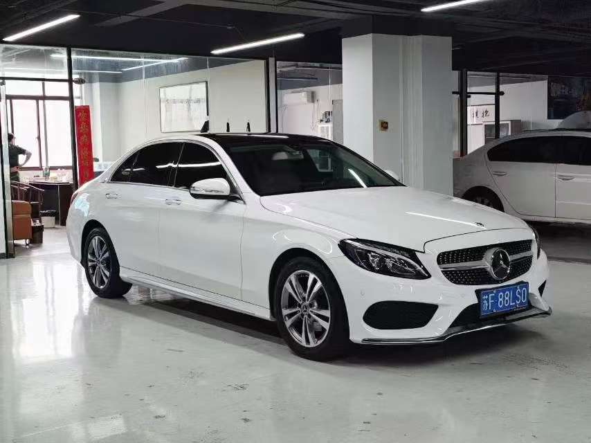 Mercedes-Benz C-Class 2018 C200L 2.0T Sport 2