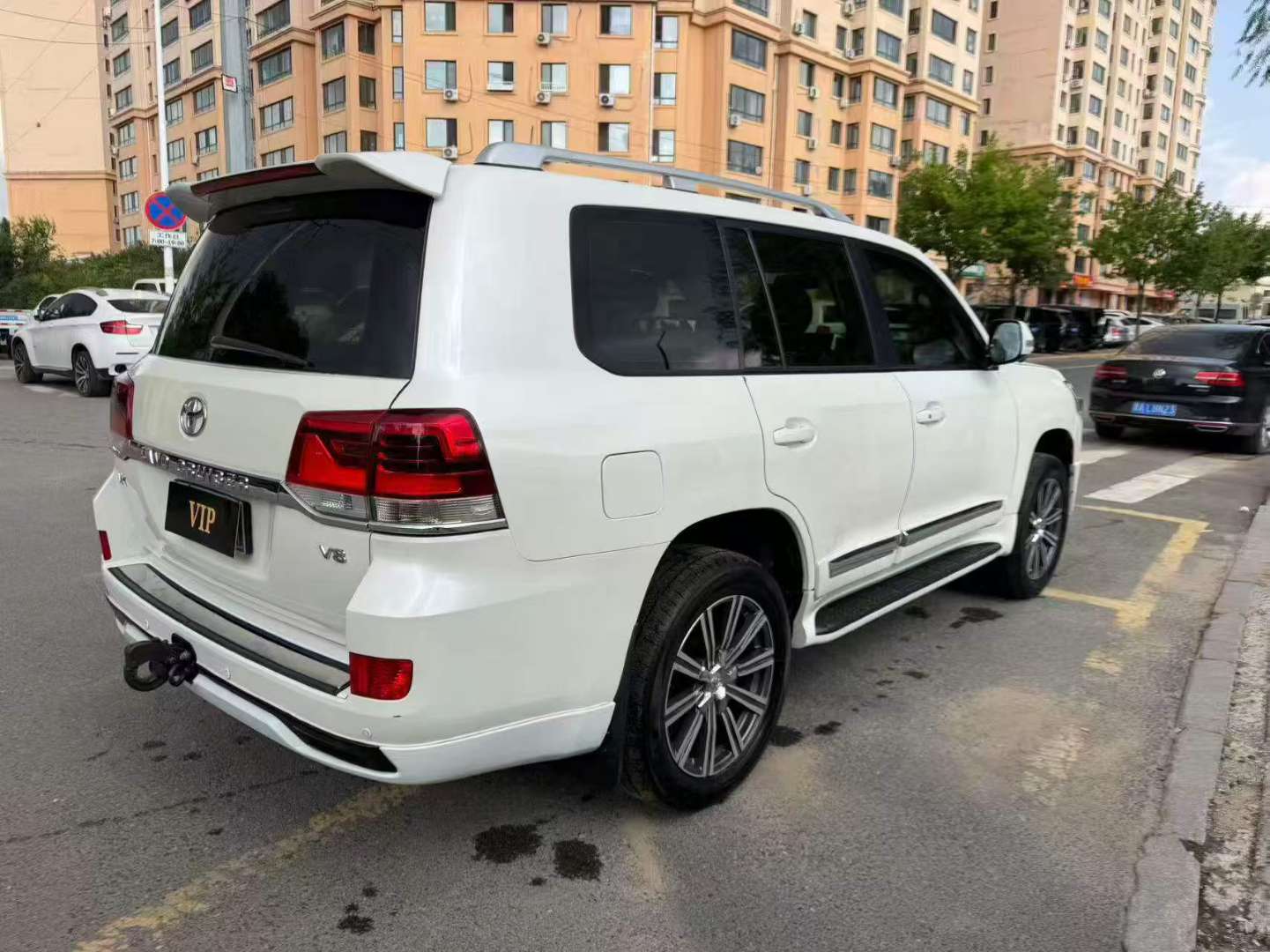 Toyota Land Cruiser 2014 5-Seat Version 9
