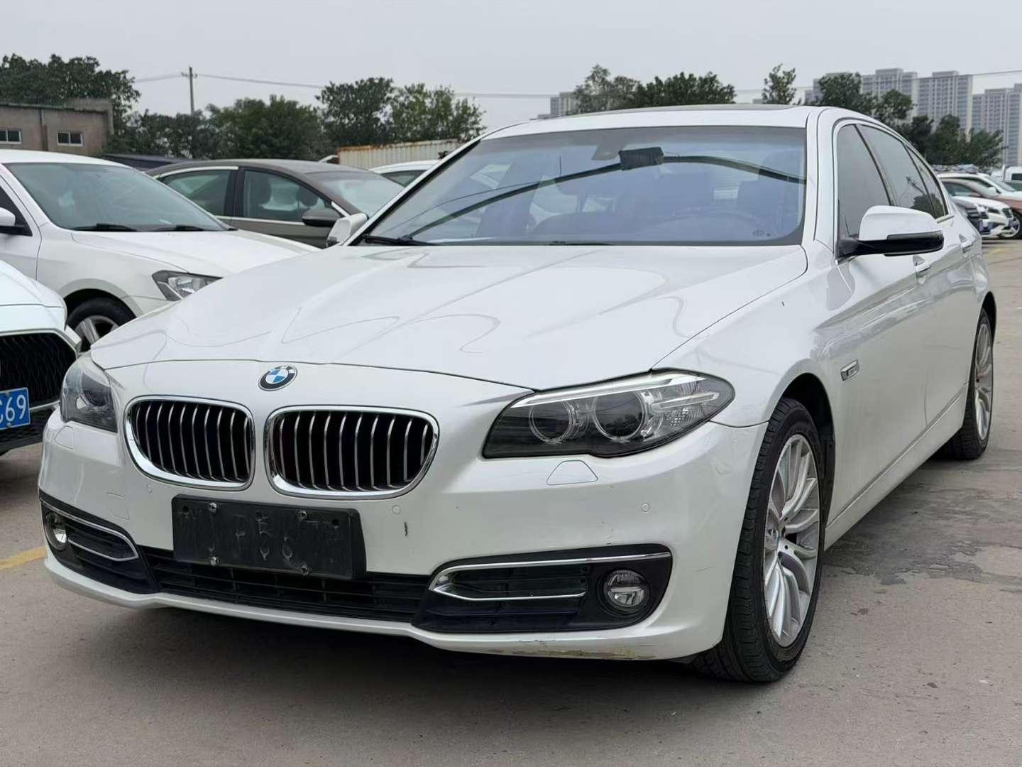 BMW 5 Series 2017 2.0T Automatic Sunroof Luxury