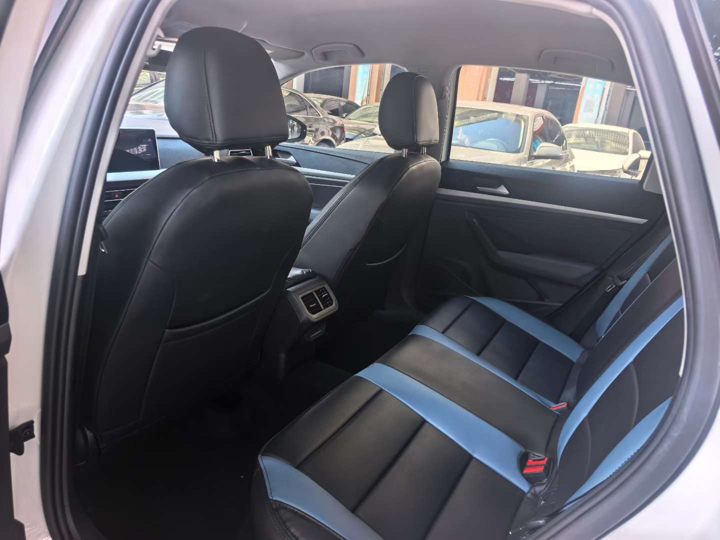 Volkswagen Lavida 2024 1.5L Automatic 8