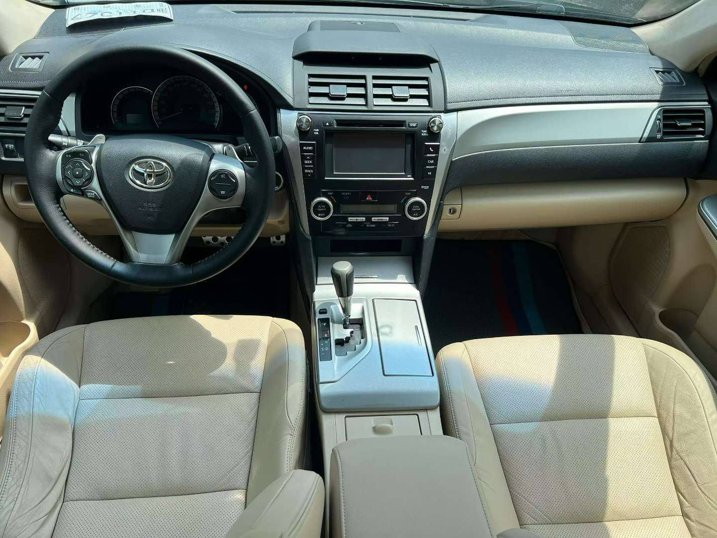 Toyota Camry 2.5 LEV 5