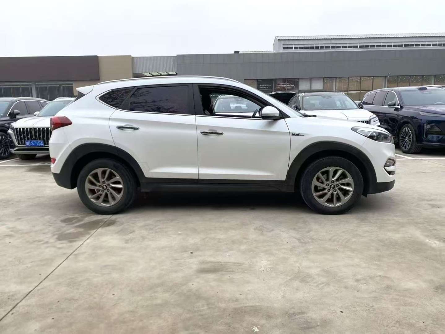Hyundai Tucson 2015 1.6T GLS 2WD Smart Automatic 5