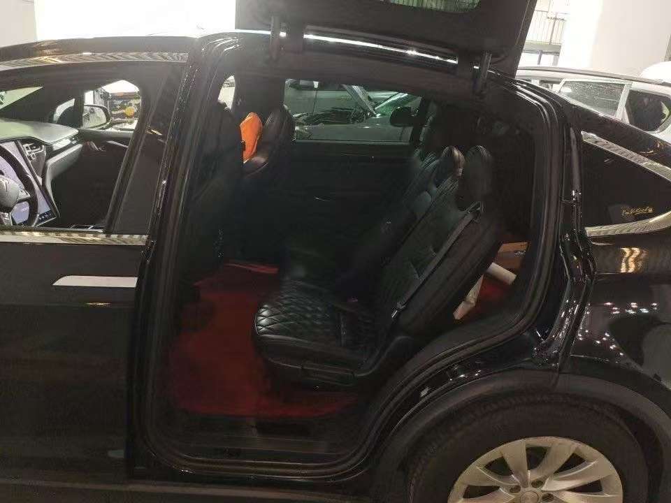 Tesla Model X 2016 75D 4