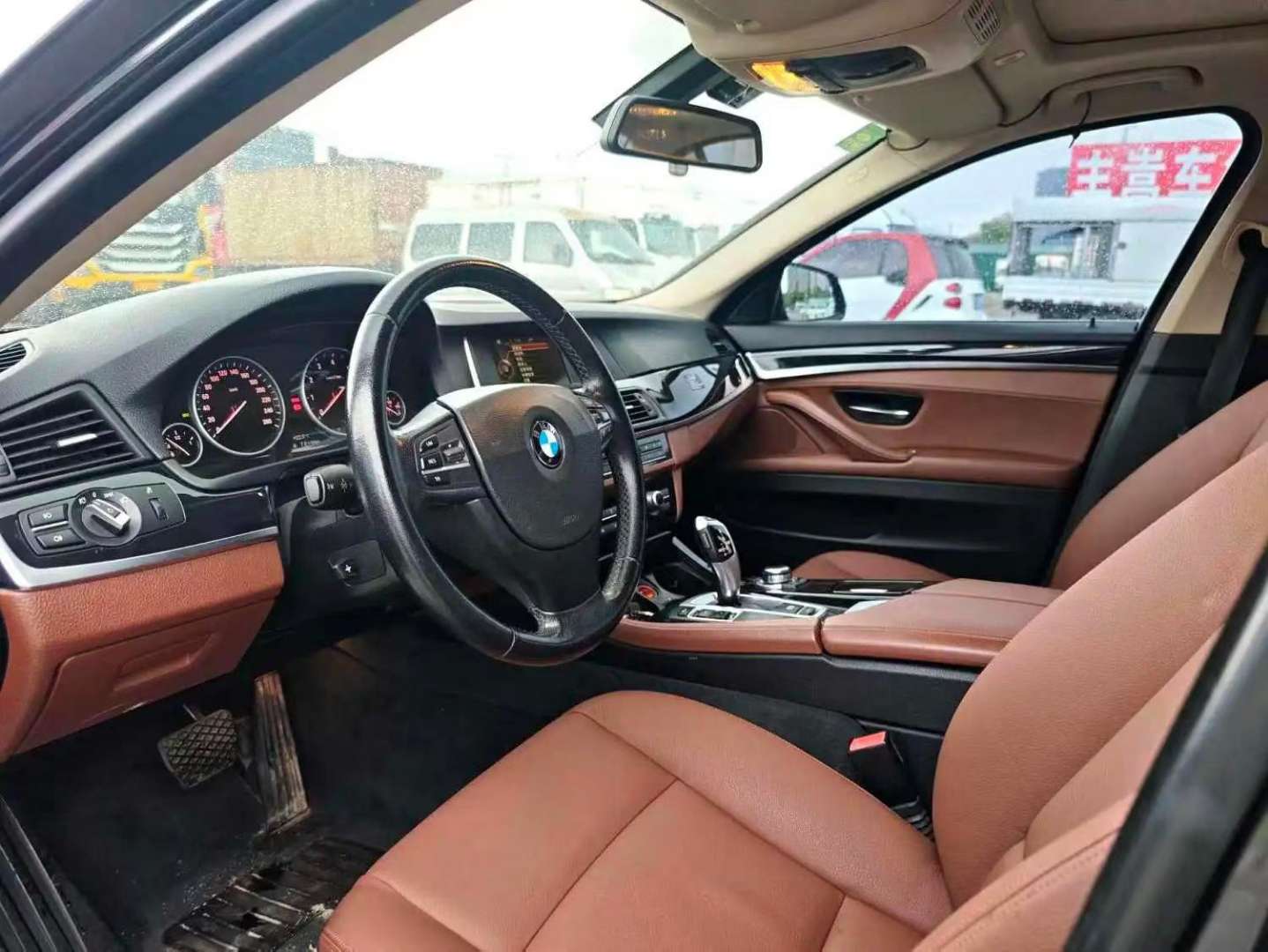 BMW 5 Series 8