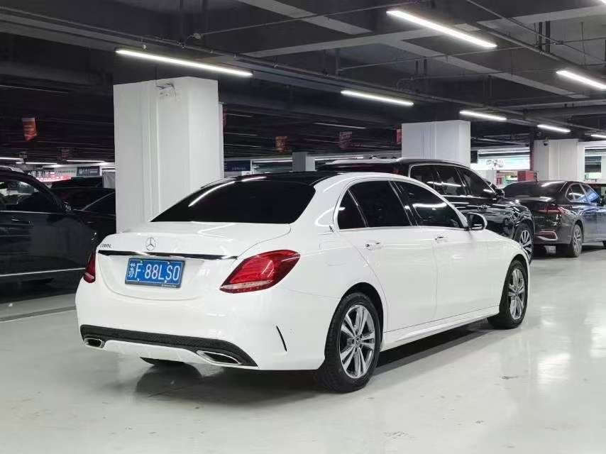 Mercedes-Benz C-Class 2018 C200L 2.0T Sport 3